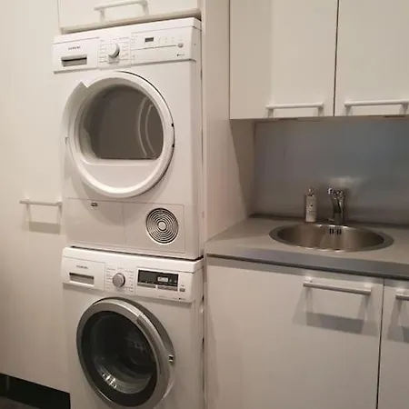 Modern Family Escape- Like Local Rovaniemi