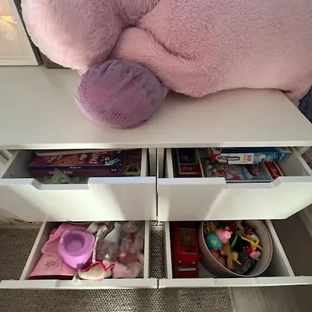 Modern Family Escape- Like Local Villa Rovaniemi